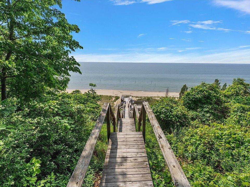 south-lakeshore-1-1